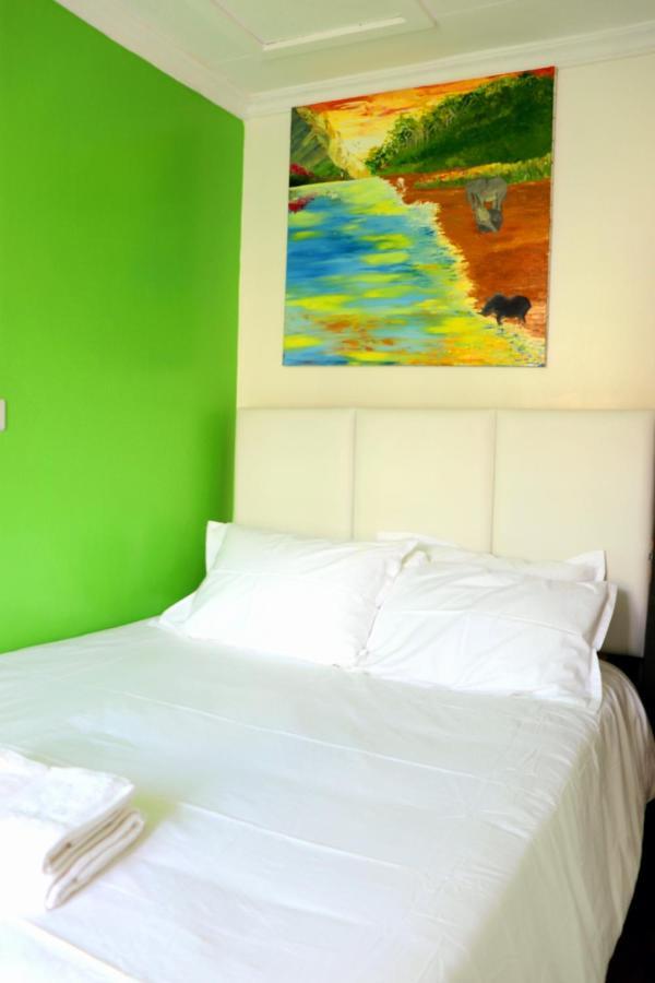Little Green Room Homestay Near Jkia Airport & Sgr Railway Station Ναϊρόμπι Εξωτερικό φωτογραφία