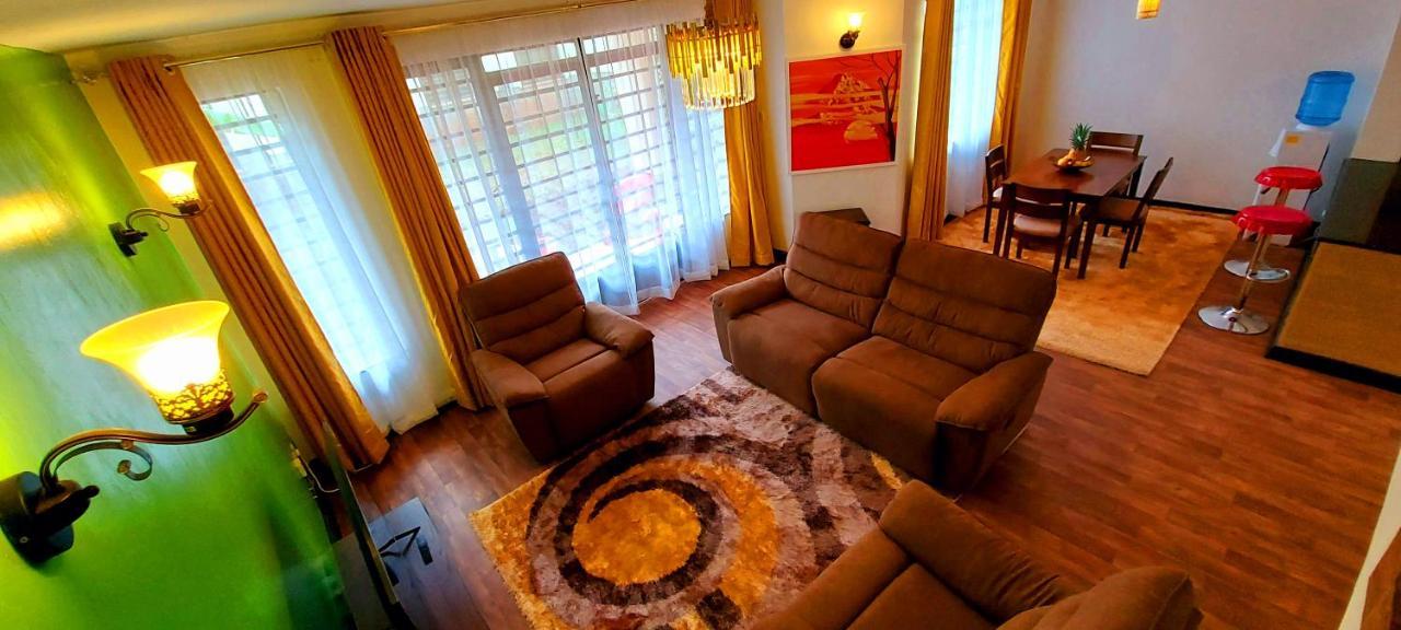 Little Green Room Homestay Near Jkia Airport & Sgr Railway Station Ναϊρόμπι Εξωτερικό φωτογραφία